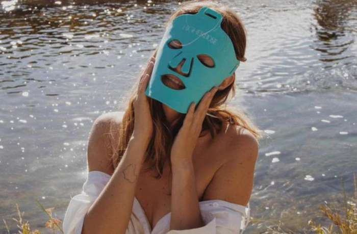 HigherDose Red Light Face Mask